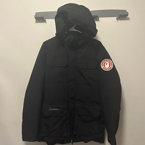 “A BATHING APE” Down Jacket